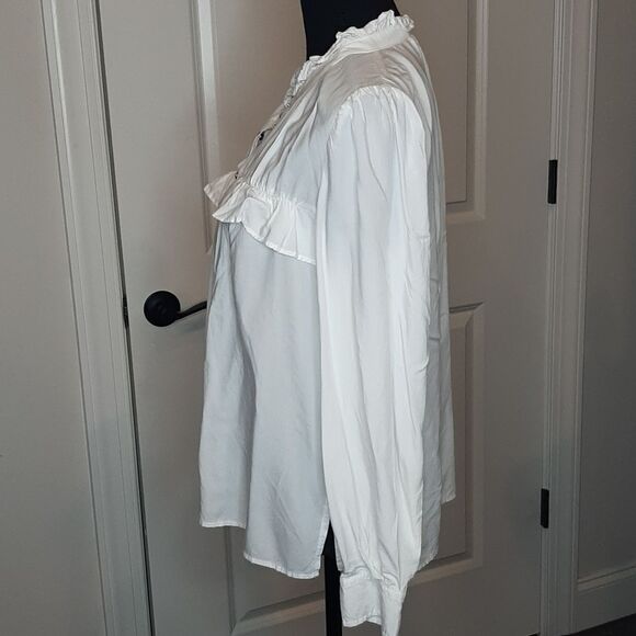 Dear John White Blouse with Pearl Buttons - Picture 4 of 10